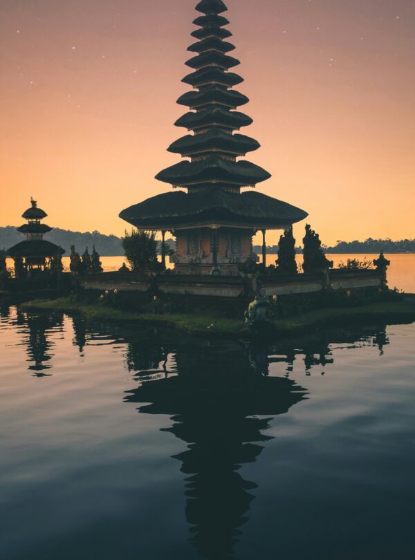 aron-visuals-ycyLUcEoalE-unsplash